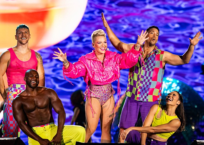 「ピンク、“年をとった”というコメントに反応「毎日最初に“感謝”していること」」1枚目/1