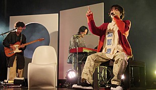 「imase「メジャーデビュー2周年ありがとうございます！」、デビュー曲「Have a nice day」ライブ映像を公開」