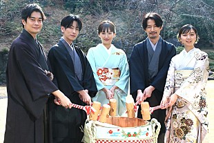 「綾瀬はるか、佐藤健らが撮影終了で号泣　「思い入れのある作品なので寂しい」 ドラマ「義母と娘のブル－スFINAL」会見で告白」