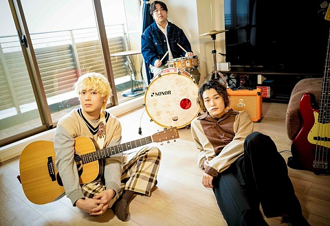 「Absolute area、新曲「Sing With You」MV公開」1枚目/2