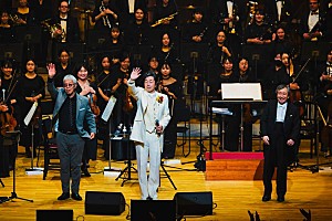ライブレポート＞中村雅俊が兵庫でオーケストラと共演 心揺さぶる歌と