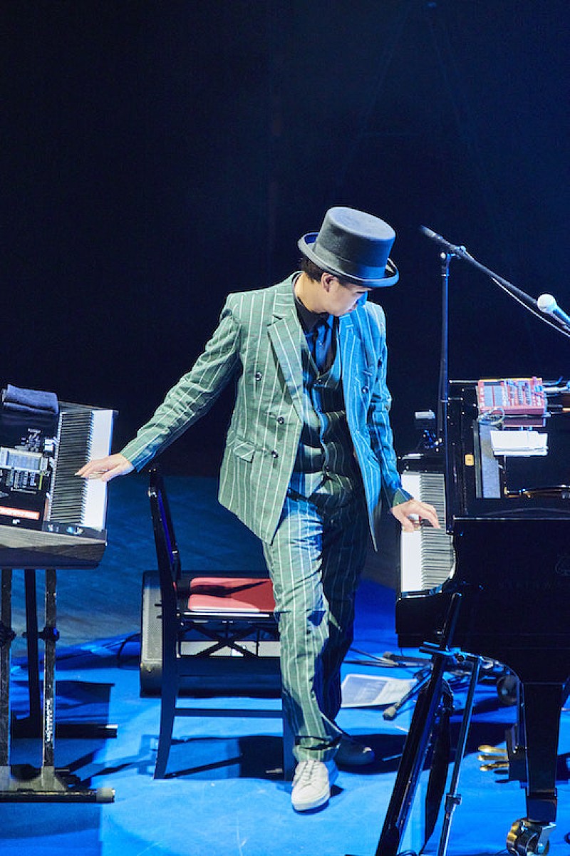 「Photo by ViVi Koharu」4枚目/14