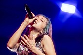 「＜ライブレポート＞LiSA“声出し解禁ツアー”完遂「最高な幕開けを何度でも迎えよう！」」1枚目/16