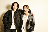 「とまとくらぶ（山田将司×村松拓）、新曲「Whaleland」配信決定＆ジャケット写真公開」1枚目/2