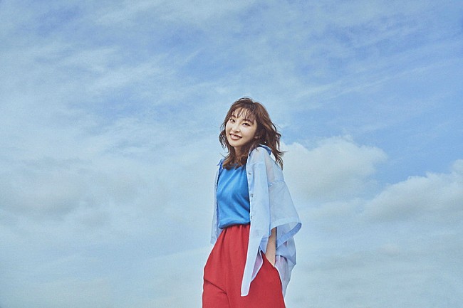 「家入レオ、ツアー【NAKED】を映像作品＆CD化」1枚目/4