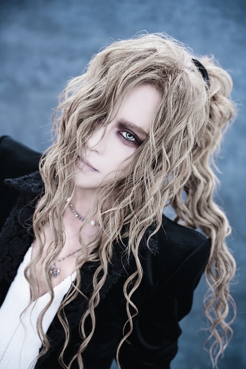 ＫＡＭＩＪＯ「KAMIJO（Versailles）、1/20にシングル「美しい日々の欠片」先行配信＆Zepp Shinjuku公演決定」1枚目/1