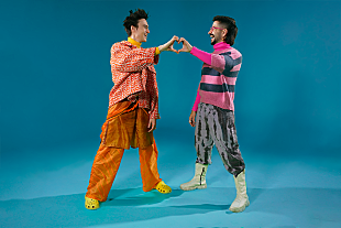 「ジェイコブ・コリアー、カミーロとの新曲「ミ・コラソン」公開＆新ALの豪華トラックリスト解禁」