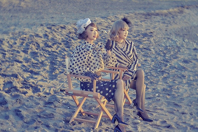 「平山みき&野宮真貴『アーティスト/ホットな地球よ』ビジュアル&MV公開」1枚目/2