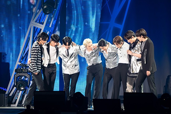 「＜ライブレポート＞ATEEZ 世界の最前線に立つ8人が放った“自分だけの光”の大切さ＜2/9訂正＞」1枚目/13