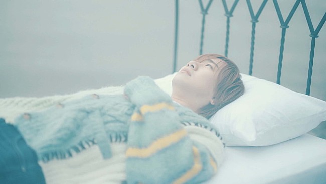 「アバンティーズSoraがメジャーデビュー、謎の女性を探す「Girl」MV公開」1枚目/6