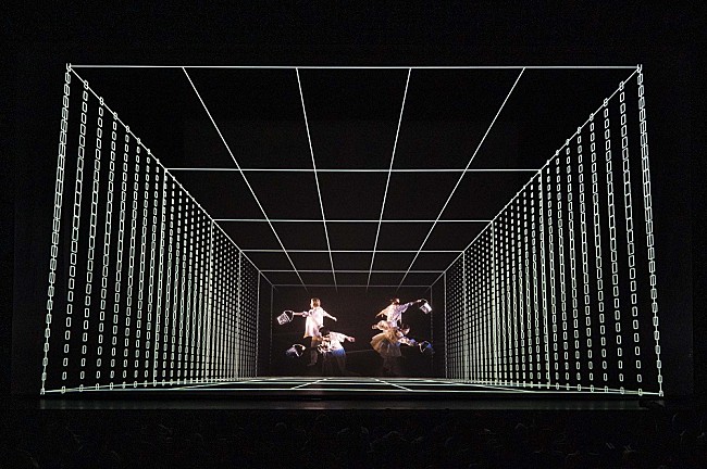 「真鍋大度＆ELEVENPLAY、最新ダンスインスタレーションを富山で初演　オフィシャルレポート到着」1枚目/12