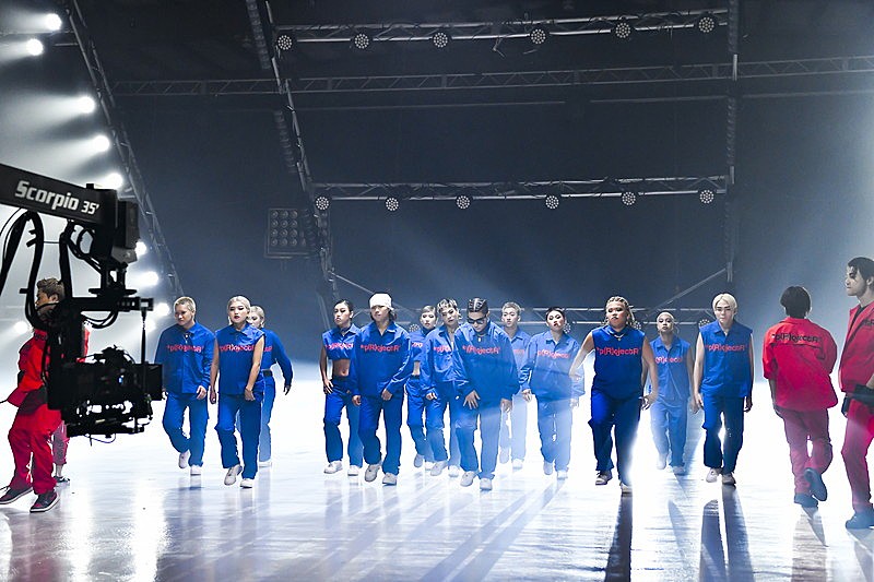 「『THE RAMPAGE / PEFORMER'S SOUL (MUSIC VIDEO)』オフショット」4枚目/6