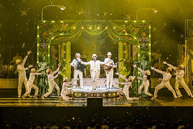 「＜ライブレポート＞Mrs. GREEN APPLEが観客の想像以上のエンタメを届けた【The White Lounge】」1枚目/7