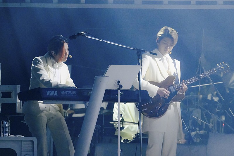 若井滉斗 The White Lounge ホワンジ ホワイトラウンジ フォトカ Mrs. GREEN APPLE フォトカ 若井滉斗 ホワイトラウンジ ホワンジ