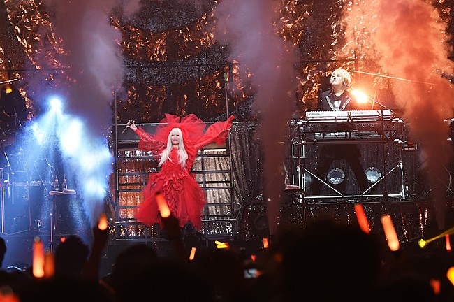 「歴代ボーカリスト集結、fripSideの20周記念ライブをWOWOWで放送」1枚目/18