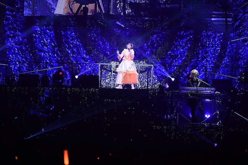 「PHOTOGRAPHY BY 中村ユタカ／伊藤真広」3枚目/18