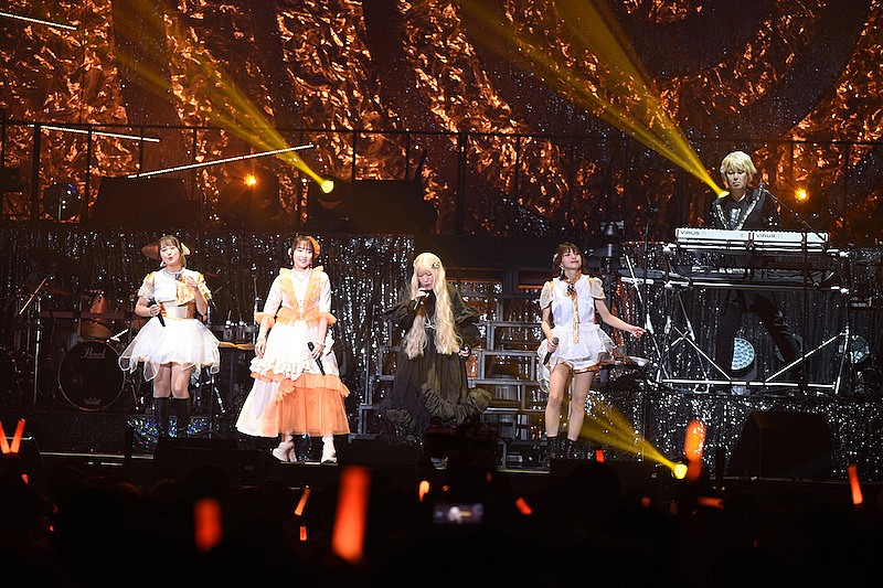 「PHOTOGRAPHY BY 中村ユタカ/伊藤真広」5枚目/18