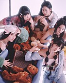 「LE SSERAFIM、楽曲「Smart」リミックス集＆英語音源のビジュアライザー公開」1枚目/2