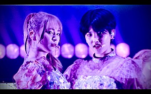 「AMEFURASSHI、新曲「Secret」のライブ・パフォーマンス映像を公開」