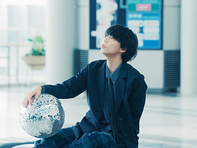 「『Sano ibuki - ミラーボール Official Music Video』」6枚目/8