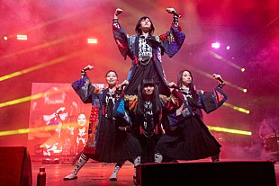 「＜コーチェラ2024現地レポ＞新しい学校のリーダーズ、エンタメ性溢れるライブで観客全員を笑顔に」