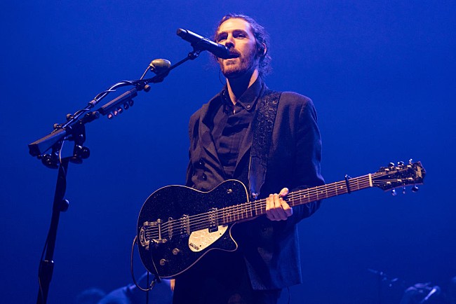 「ホージア、「Too Sweet」での自身初の全米1位獲得に感謝「本当に圧倒されている」」1枚目/1