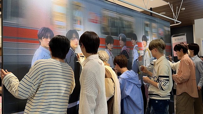 「POP-UPメインビジュアルにサインする&amp;TEAM」2枚目/7