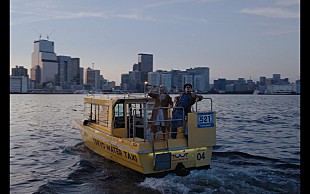 「KERENMI（蔦谷好位置）、Moto（Chilli Beans.）＆Who-ya Extendedとのコラボ曲「世界」MV公開」