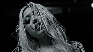 「LANA、モード学園CMソング「MY LIFE」のMVプレミア公開へ　計18ルックの衣装で様々な自分を表現」