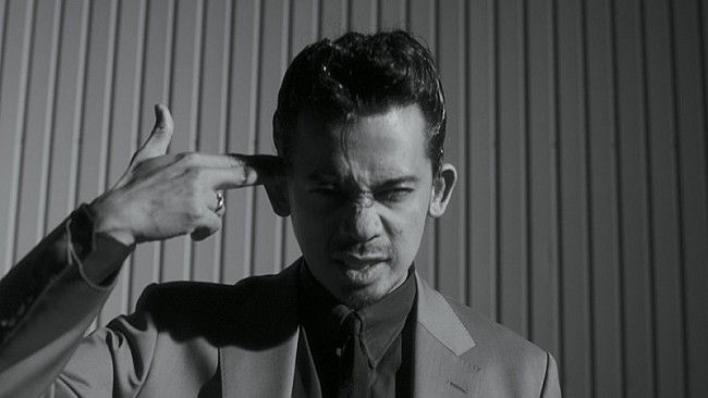 「ALI×般若がストイックなパフォーマンス、アニメ『ザ・ファブル』OPテーマのMV公開」1枚目/8