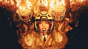 「XGがオオカミ姿で固定観念を破壊、SF映画のような「WOKE UP」MV公開」