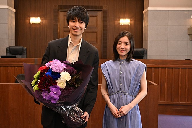 「長谷川博己／milet」2枚目/5