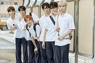 「TWS、ミニAL『SUMMER BEAT!』より「hey! hey!」先行配信＆MV公開」