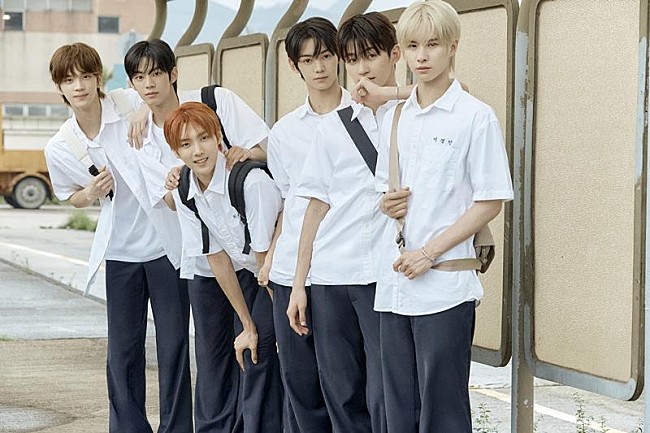 「TWS、ミニAL『SUMMER BEAT!』より「hey! hey!」先行配信＆MV公開」1枚目/5