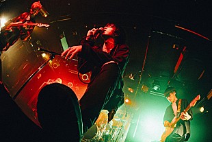 「＜ライブレポート＞climbgrow、全身全霊でロックンロールを鳴らすツアー【LOVECROWN TOUR2024】開幕」