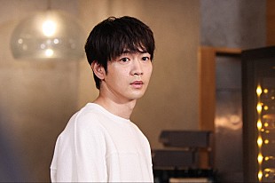 「「9ボ－ダ－」“コウタロウ”松下洸平の素性が判明 「お風呂で1人で泣く“七苗”川口春奈に胸が苦しい」」