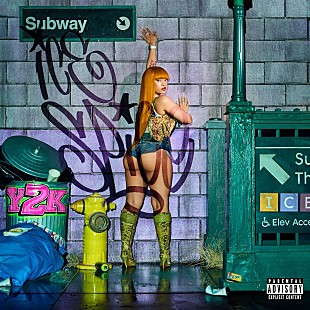 「アイス・スパイス、サマー・アンセム「Phat Butt」MV公開」