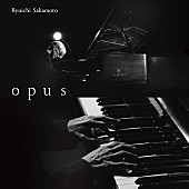 「坂本龍一、最後のピアノソロコンサート作品『Opus』全世界配信リリース決定」1枚目/2