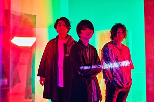 「UNISON SQUARE GARDEN、7/24発売のベストアルバムから「センチメンタルピリオド (S.B style)」のMVをプレミア公開」
