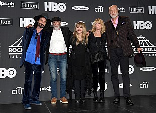 「フリートウッド・マックのミック、スティーヴィー・ニックスとリンジー・バッキンガムの和解を望んでいると語る」