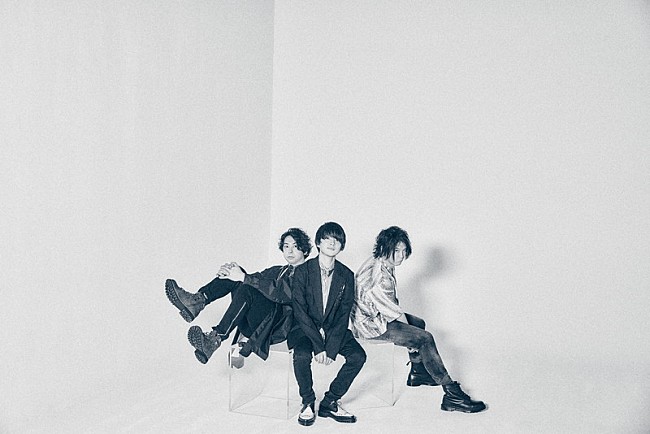 「UNISON SQUARE GARDEN×『ブルーロック』3度目タッグ、アニメ第2期オープニング主題歌で」1枚目/2