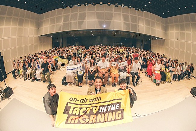 「ゆず、FM802公開収録に登場　ニューAL『図鑑』全曲試聴」1枚目/12