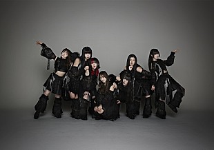 「YOUR ADVISORY BOARD、外林健太デザイン制作の衣装＆新田桂一撮影のアー写公開」