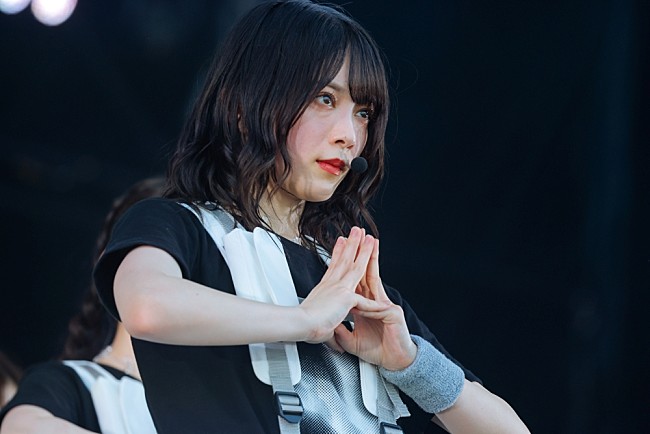 「＜ライブレポート＞櫻坂46、夏の暑さにも負けぬパフォーマンスを届けた【ROCK IN JAPAN FESTIVAL 2024】」1枚目/10