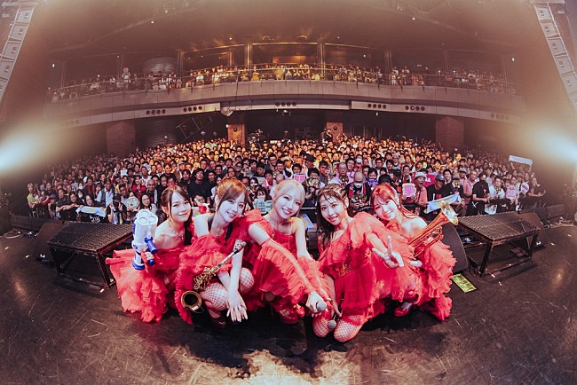 「＜ライブレポート＞C;ON、針NEEDLEとのコラボ演出で魅せた唯一無二のエンターテインメント」1枚目/5