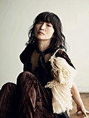 「安藤裕子、約1年ぶりとなる新作「夜の怪物」配信リリース決定　新アー写＆ジャケ写も初公開」1枚目/3