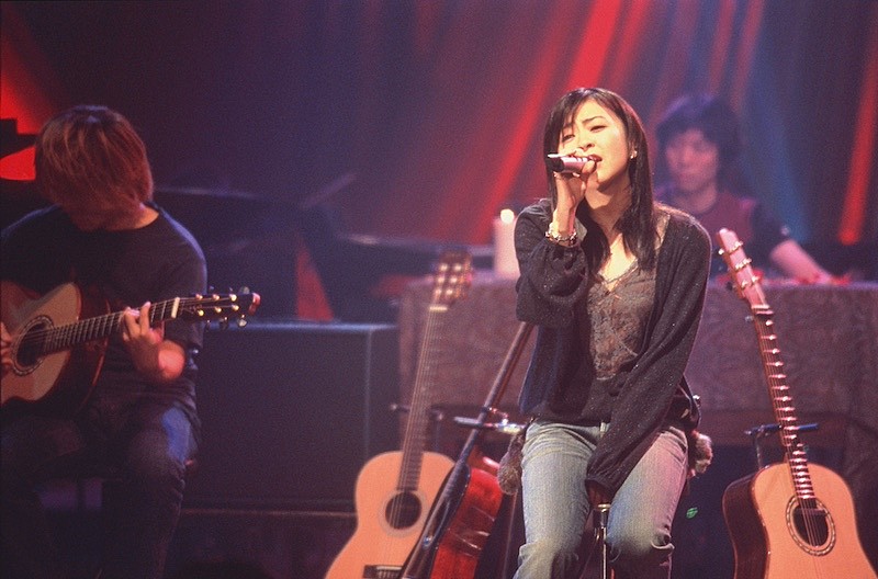 「『HIKARU UTADA LIVE CHRONICLES UNPLUGGED (2001)』」4枚目/10