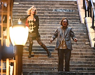 「レディー・ガガ、映画『ジョーカー：フォリ・ア・ドゥ』新予告編でジョーカーの最善と最悪の面を引き出す」