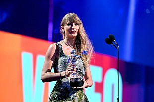 「【2024 MTV VMAs】テイラー・スウィフト3年連続で＜年間最優秀ビデオ賞＞受賞、ミーガン・ザ・スタリオン＆千葉雄喜「Mamushi」披露」