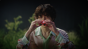 「imase、新曲「蜃気楼」MV公開」